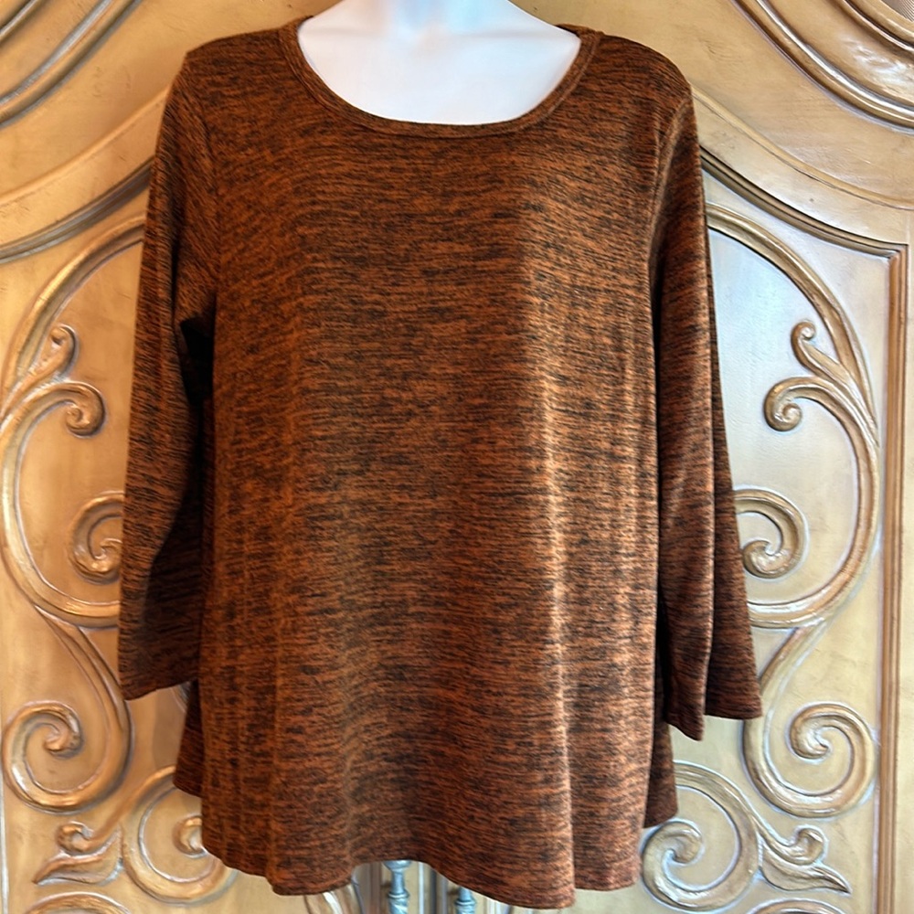 Forgotten Grace Heathered pullover